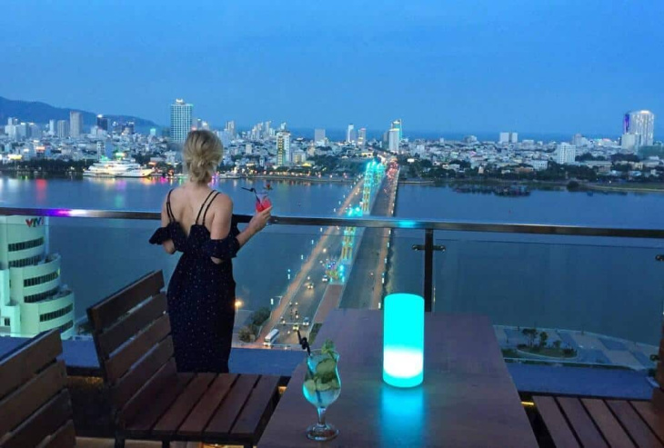 vui chơi, top 12 quán rooftop đà nẵng chill cực đỉnh, thu hút nhất