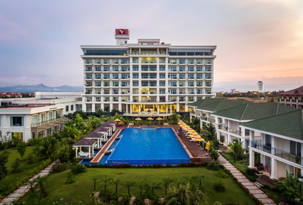 resort, top 10 villa quảng bình cao cấp, sang trọng nhất | blog homestay