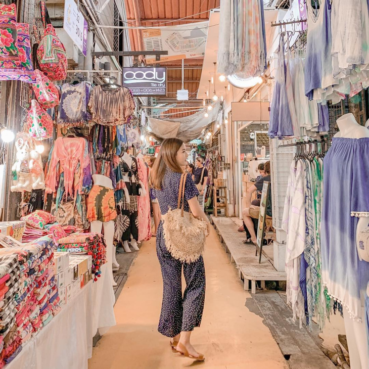 chợ bangkok, du lịch bangkok, tour thái lan, điểm đến, những khu mua sắm ở bangkok giá rẻ bạn không nên bỏ lỡ