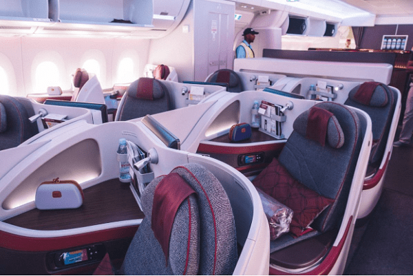 trải nghiệm bay 5 sao cùng hãng hàng không qatar airways