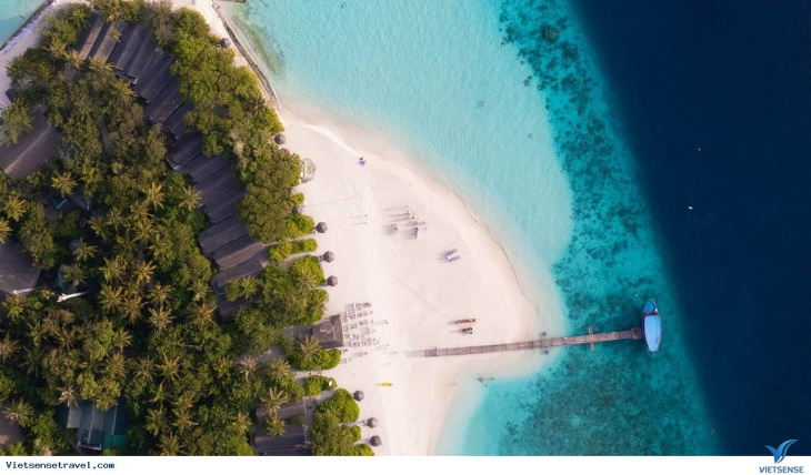 khám phá những bãi biển xinh đẹp ở maldives