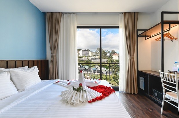 điểm đẹp, review khách sạn stillus boutique dalat – vẻ đẹp thoáng đáng, yên tĩnh