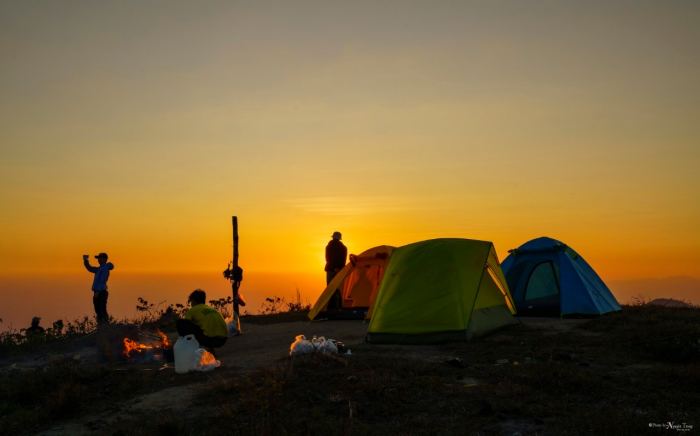 cắm trại ở chư nâm, khám phá, trải nghiệm, cắm trại ở chư nâm ngắm thiên đường mây ở độ cao 1.472m