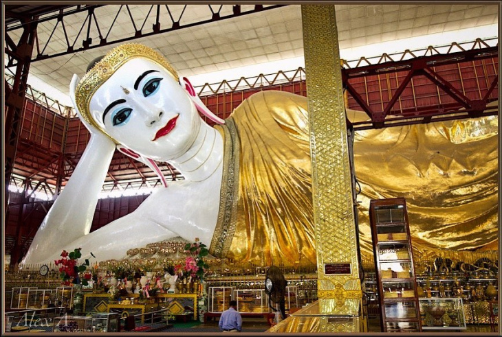 ẩm thực myanmar, chùa chaukhtatgyi myanmar, du lịch myanmar, khách sạn myanmar, tour myanmar, điểm đến, tượng phật nằm khổng lồ và uy nghi tại chùa chaukhtatgyi, myanmar