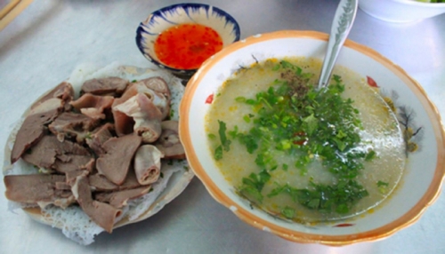 Top 6 Địa chỉ bán cháo lòng ngon nhất tỉnh Nghệ An