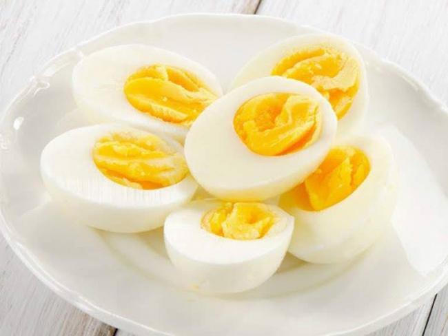 8 món ăn sáng không tốn nhiều tiền nhưng đủ chất, giúp tăng cường sức khỏe: trứng đứng đầu
