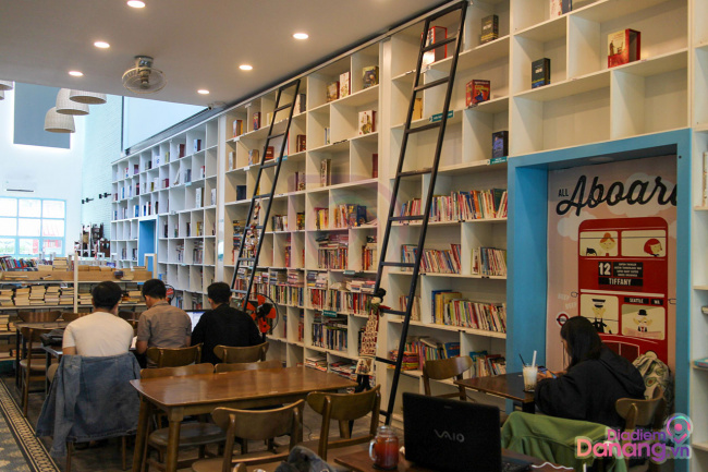 the book library & coffee – địa điểm lý tưởng dành cho mọt sách