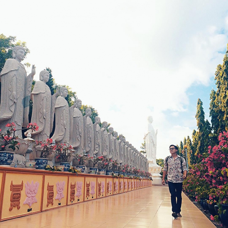 Hành hương lễ Phật tại 8 ngôi chùa nổi tiếng ở Vũng Tàu, Khám Phá