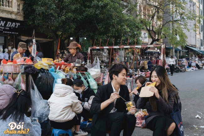 cau giay district, entertainment venues, food paradise, green market, hanoi students, discover the food paradise in the most famous market of hanoi students