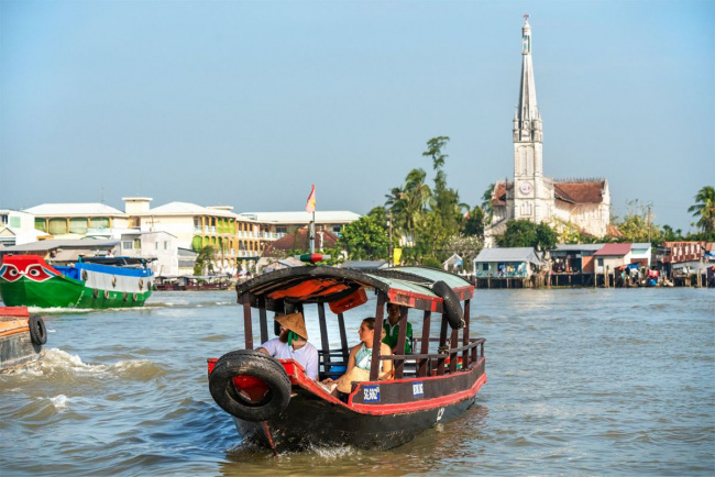 cai be – the floating market & 5 best things to do