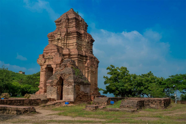 9 best cham temples in vietnam you should visit