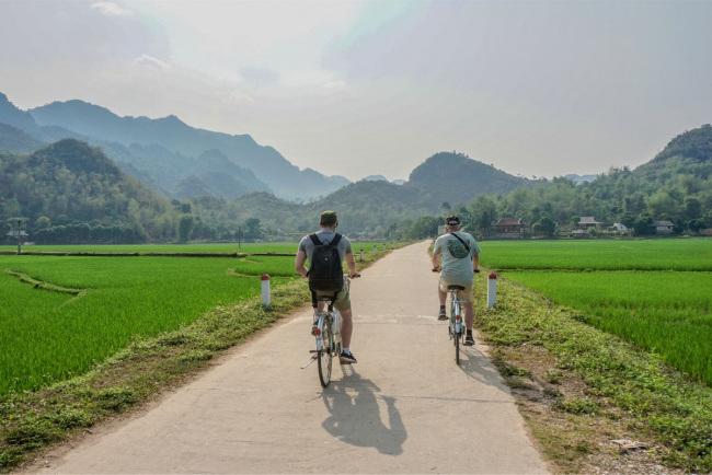 cycling in mai chau – 2 self driving routes & cycling tour