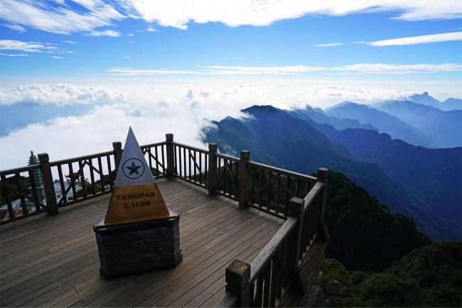 fansipan mountain: 8 highlights you should not miss!