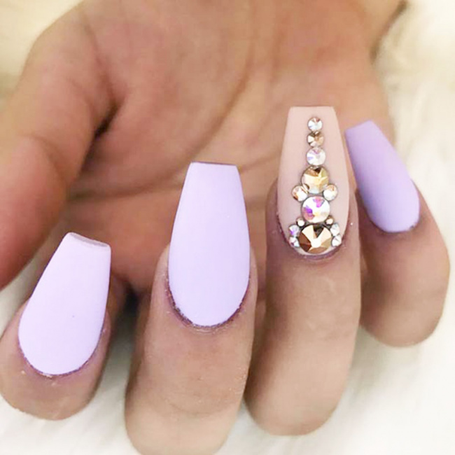 nail đẹp, mẫu nail màu tím pastel dành cho những cô nàng điệu đà