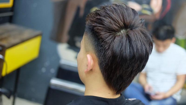 top 9 kiểu tóc mohican để gáy độc đáo và thời thượng nhất hiện nay