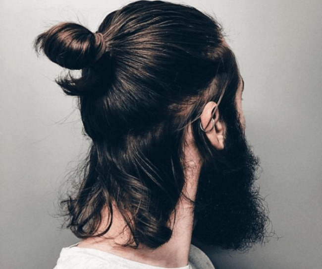 top 12 kiểu tóc nam dài cột đẹp, cuốn hút nhất 2022