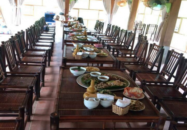 Nhà nghỉ Xuân Sơn – nhà hàng ẩm thực vườn quốc gia Xuân Sơn