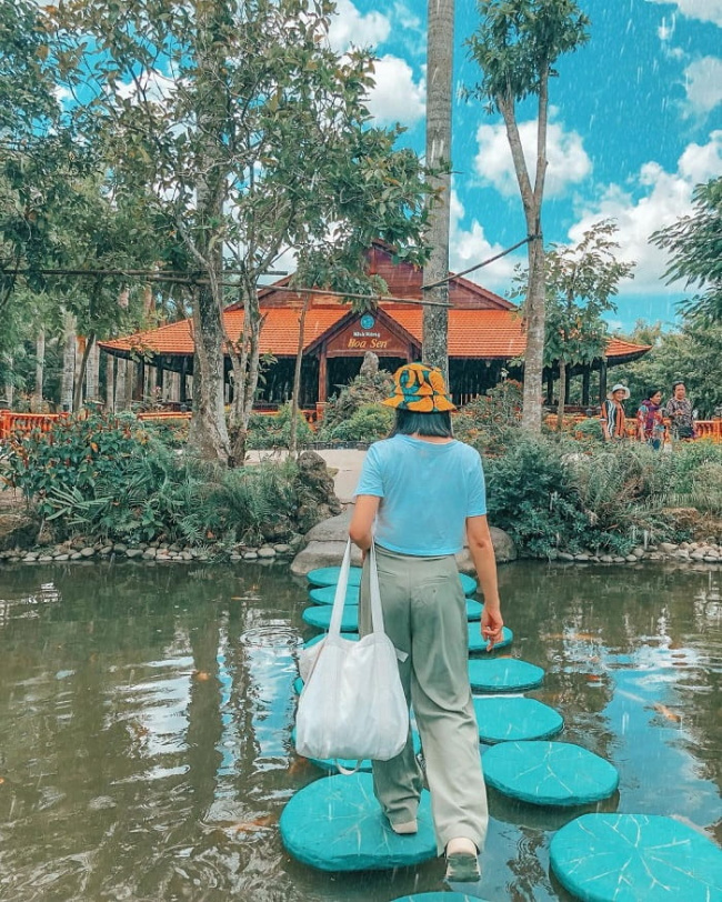 cai rang floating market, can tho tourist destination, experience in can tho, experience travel, my khanh tourist area, what’s fun in can tho tourism? check out the experiences from morning to night