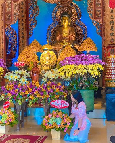khai chân đầu năm ghé 7 ngôi chùa thiêng có tiếng cầu bình an cho gia đạo đầu năm mới