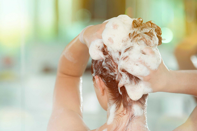 kiểu tóc, 8 cách làm mất mùi thuốc nhuộm tóc cực kỳ hiệu quả, an toàn