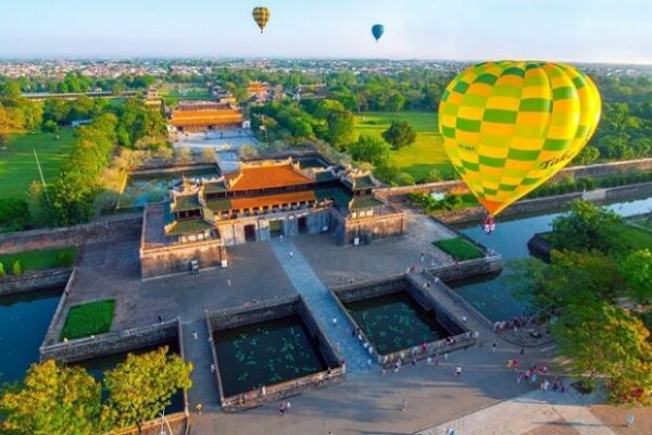 top 5 great festivals in hue with bold traditional culture