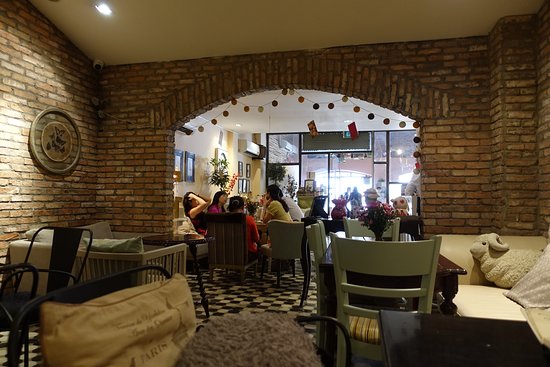 top 10 beautiful cafes in saigon