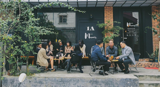 coffee chain, coffee shop, long tet holiday, tet atmosphere, take a look at the cafes that are open throughout the new year, both beautiful and comfortable to gather friends and family at the beginning of the year