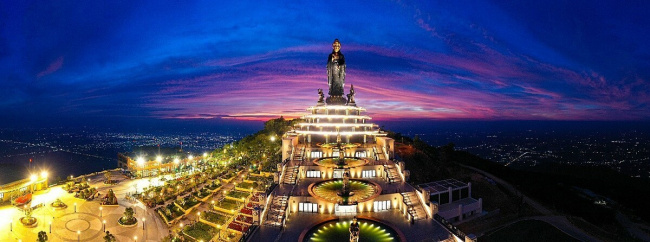 bana hill, spring travel, sun world, sun world park, sun world 3 regions welcome visitors to the early spring festival