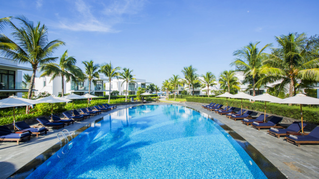 top 10 resort đà nẵng đẹp nổi tiếng có bãi tắm riêng – limody.vn