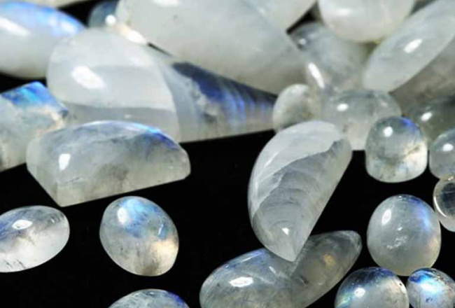 15 loại đá phong thuỷ hợp với người tuổi mão mang đại cát đại lợi