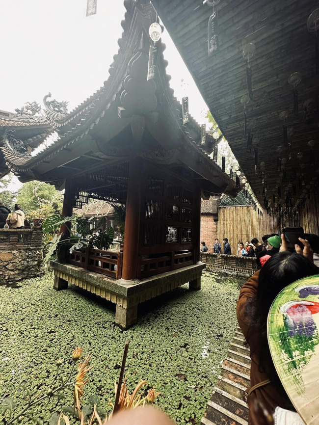 architectural works, phat tich pagoda, social networks, strange things, visit bac ninh on the first day of the year, where there is a clear jade well visited by many young people