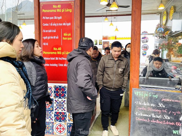 check in, code pi leng, eager, ha giang, tu san, young people, young people eagerly check in at ma pi leng and tu san alley on the first day of spring