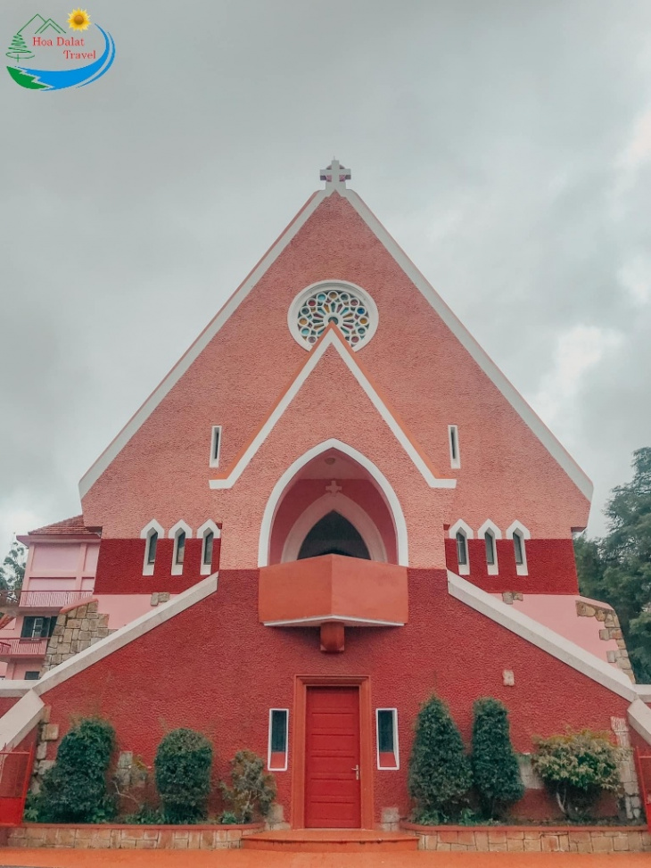 địa điểm,   												chiêm ngưỡng nhà thờ domaine de marie – lãnh địa đức bà