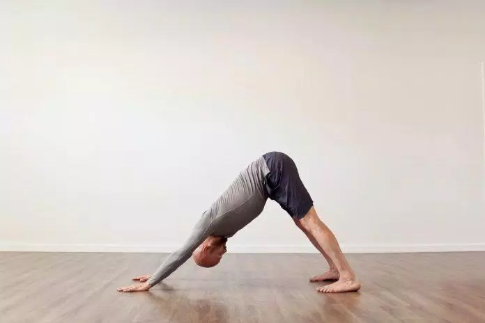 sức khỏe, fitness & yoga, học ngay 6 tư thế yoga đơn giản có thể giúp bạn giảm đau lưng dưới vô cùng hiệu quả!
