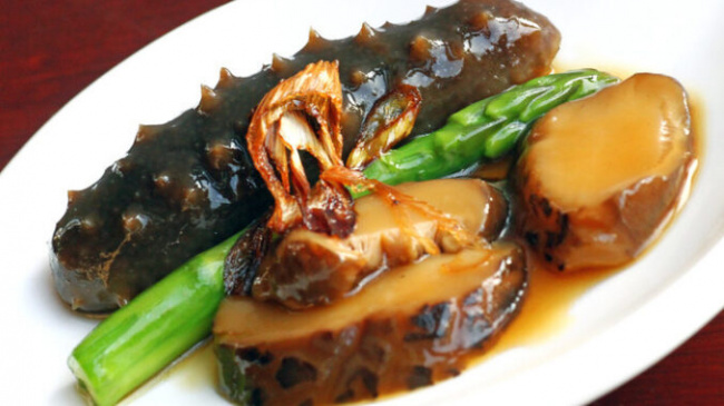holothurian, phu quoc cuisine, phu quoc seafood, seafood restaurant, vinlove.net, phu quoc sea cucumber – a famous specialty of the sea that must be enjoyed once