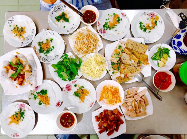 delicious restaurant, nha trang cuisine, pound cake, looking for delicious delicious cake dap restaurants in nha trang, once you eat it, you will love it