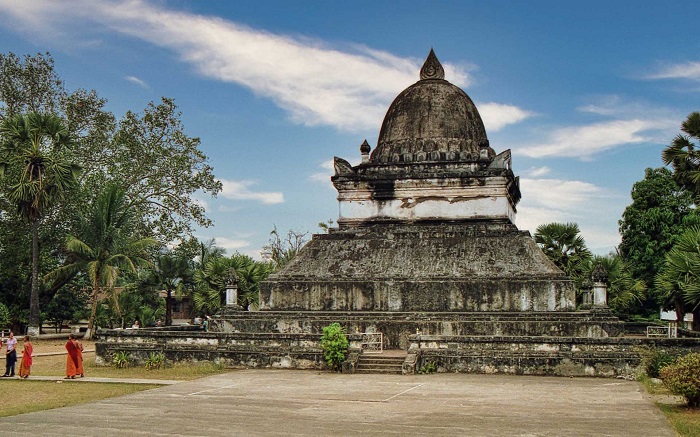 chùa wisunarat lào, khám phá, trải nghiệm, chùa wisunarat lào - ngôi chùa cổ nhất luang phabang lào