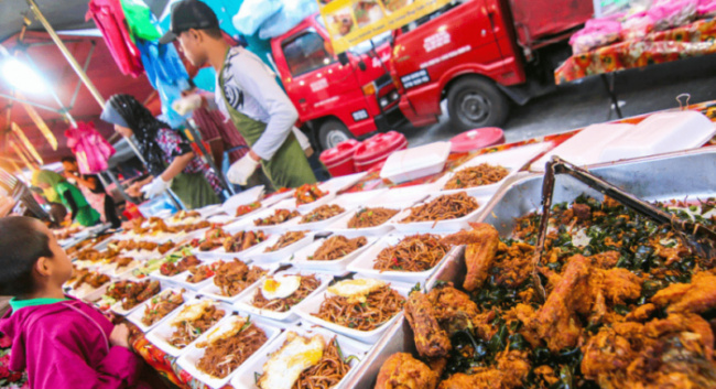 5 khu chợ ẩm thực kuala lumpur nổi tiếng cho giới sành ăn