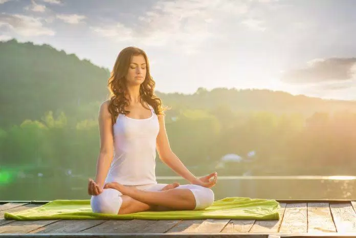 sức khỏe, fitness & yoga, yoga giúp vượt qua sự lười biếng của bản thân, có thật hay không?