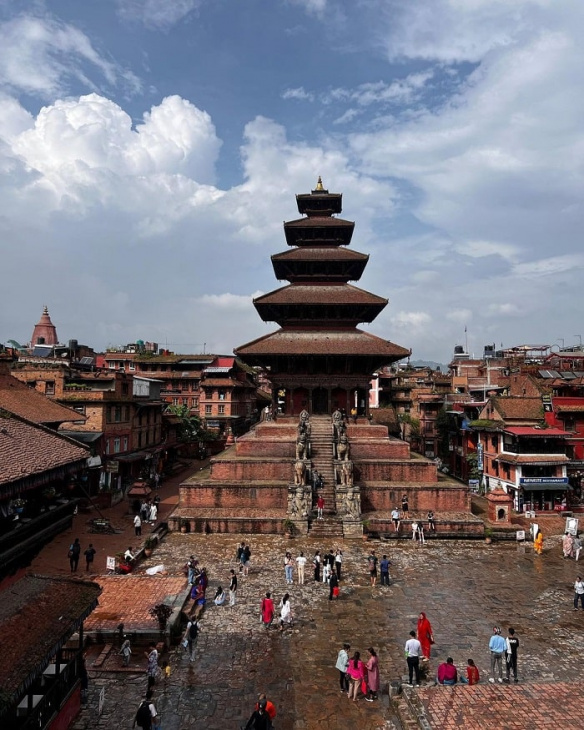 thành phố bhaktapur, khám phá, trải nghiệm, thành phố bhaktapur nepal: thành phố của những người sùng đạo