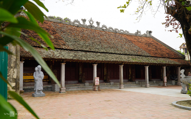 ancient temple, later le dynasty, temple of le, thai temple of the le dynasty, thanh hoa, thanh hoa tourism, an ancient temple dedicated to 27 emperors of the late le dynasty