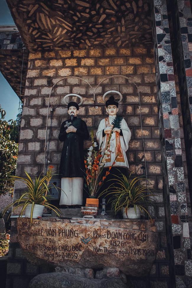 an giang tourism, an giang tourist destination, beautiful church, chau doc travel, mount sam, religion, sam mountain rock church, spiritual tourism, admire nui sam stone church – a hundred-year-old church built of stone in chau doc