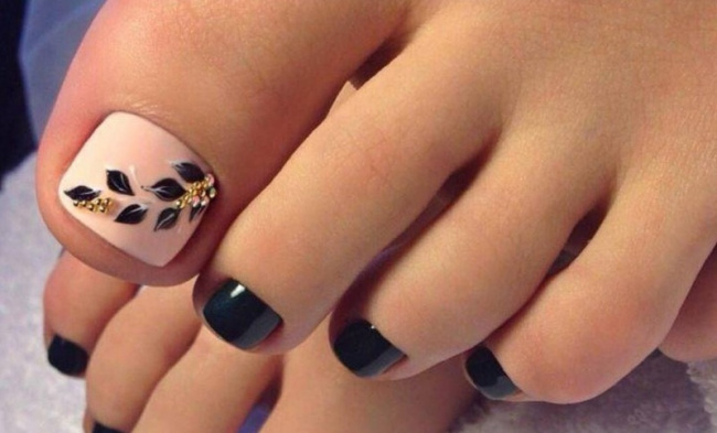 nail đẹp, top 10+ mẫu sơn móng chân màu cà phê sữa cho mùa hè