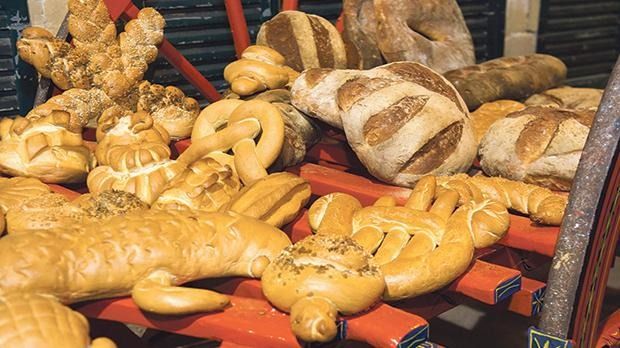 lần đầu tiên có lễ hội bánh mì tổ chức ở sài gòn, đến tham quan còn được thưởng thức miễn phí