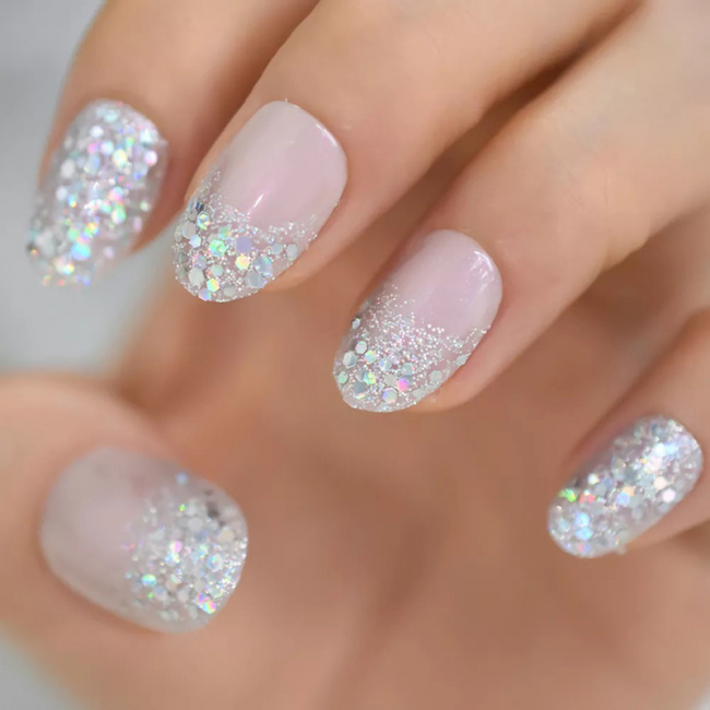 nail đẹp, những kiểu dáng nail kim tuyến đầu móng phổ biến nhất