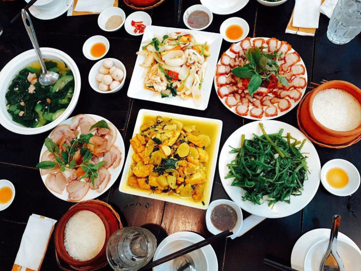 Top 7 địa điểm ăn uống ngon nhất tại Phú Quốc - Bạn đã thử chưa?, Khám Phá