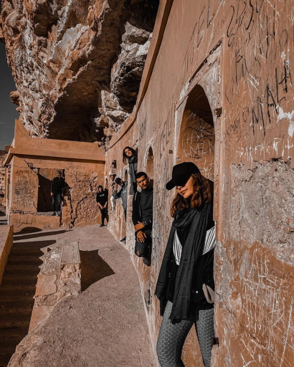 hẻm núi ghoufi, khám phá, trải nghiệm, hẻm núi ghoufi algeria: kiệt tác những ngôi nhà berber được 'tạc' vào lòng đá
