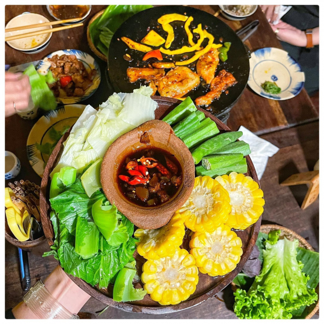 Top 15 quán ăn ngon nức tiếng ở Đà Lạt - Cửa Hàng Ăn Uống Mậu Dịch