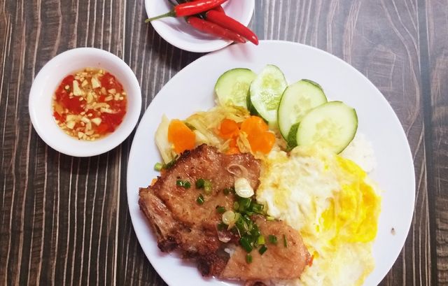 ẩm thực, top 8 quán cơm tấm ngon nhất đà nẵng