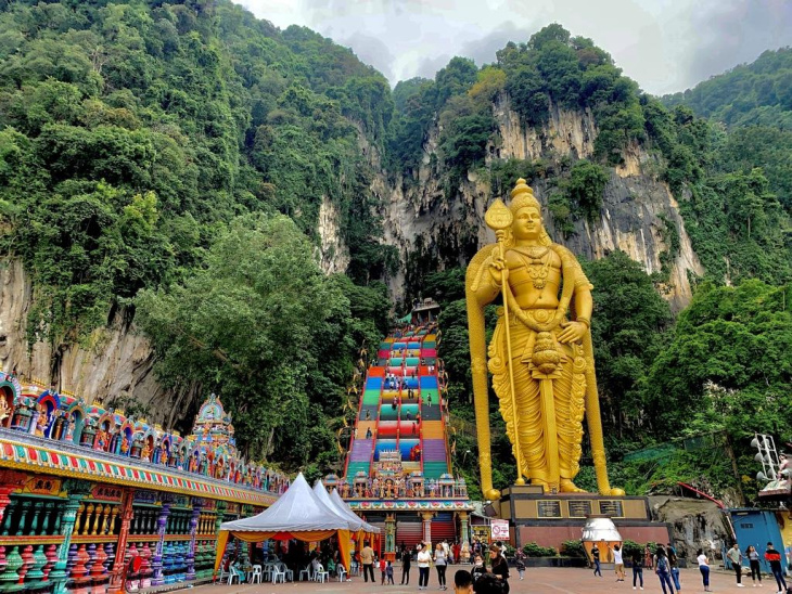 Du lịch tâm linh cùng top 4 địa điểm nổi tiếng ở Malaysia, Khám Phá